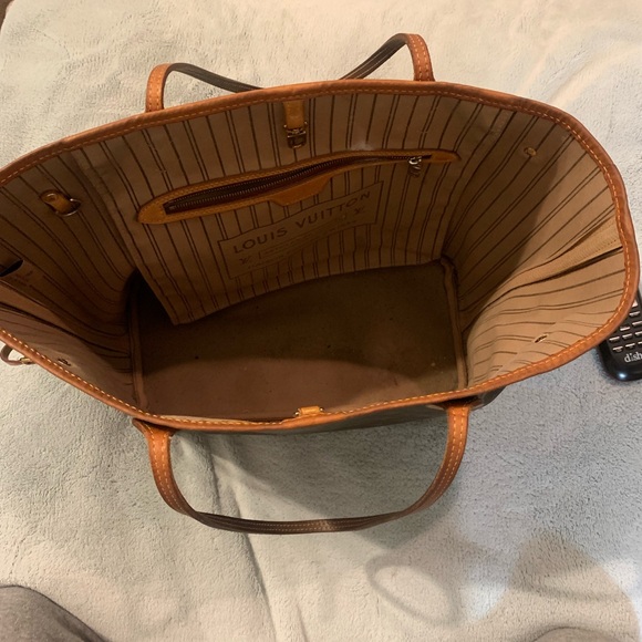 LOUIS VUITTON NEVERFUL MM - Picture 2 of 7